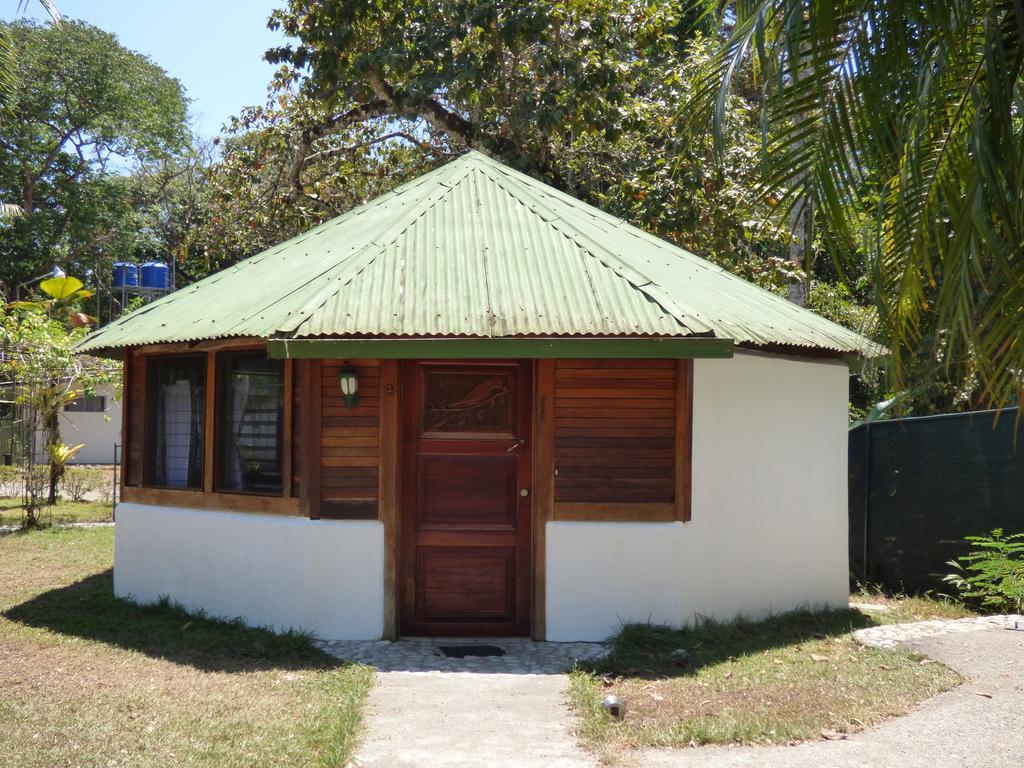 Corcovado Beach Lodge Puerto Jimenez Exterior photo